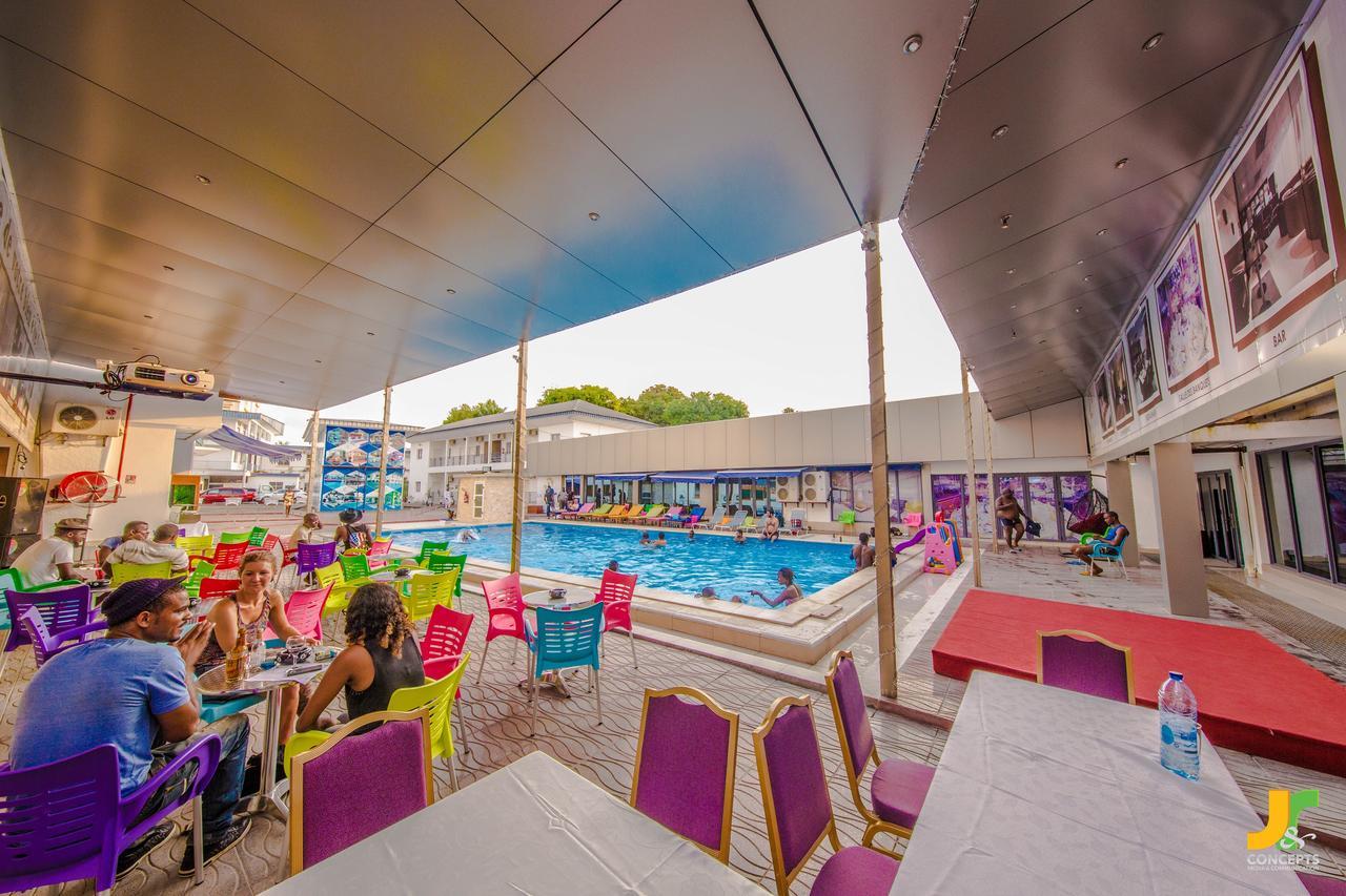 Hotel La Falaise Bonanjo Douala Bagian luar foto